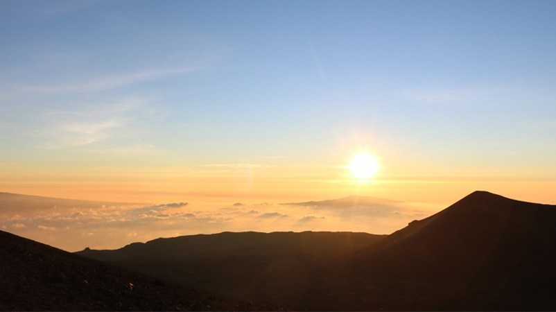 【マウナケア山頂・夕日】今まで見たどの景色よりも美しく、一生の思い出に